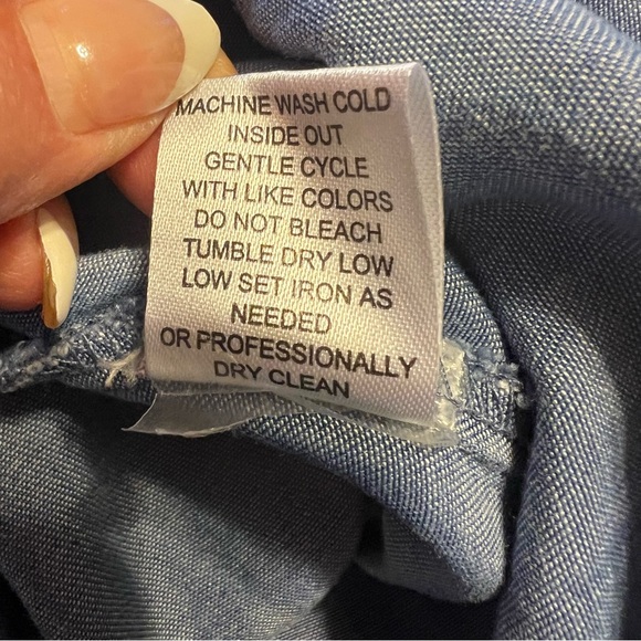 Hester & Orchard Tencel Chambray Button Up Split Neck Fringe Hem Shirt Sz S - Picture 8 of 11